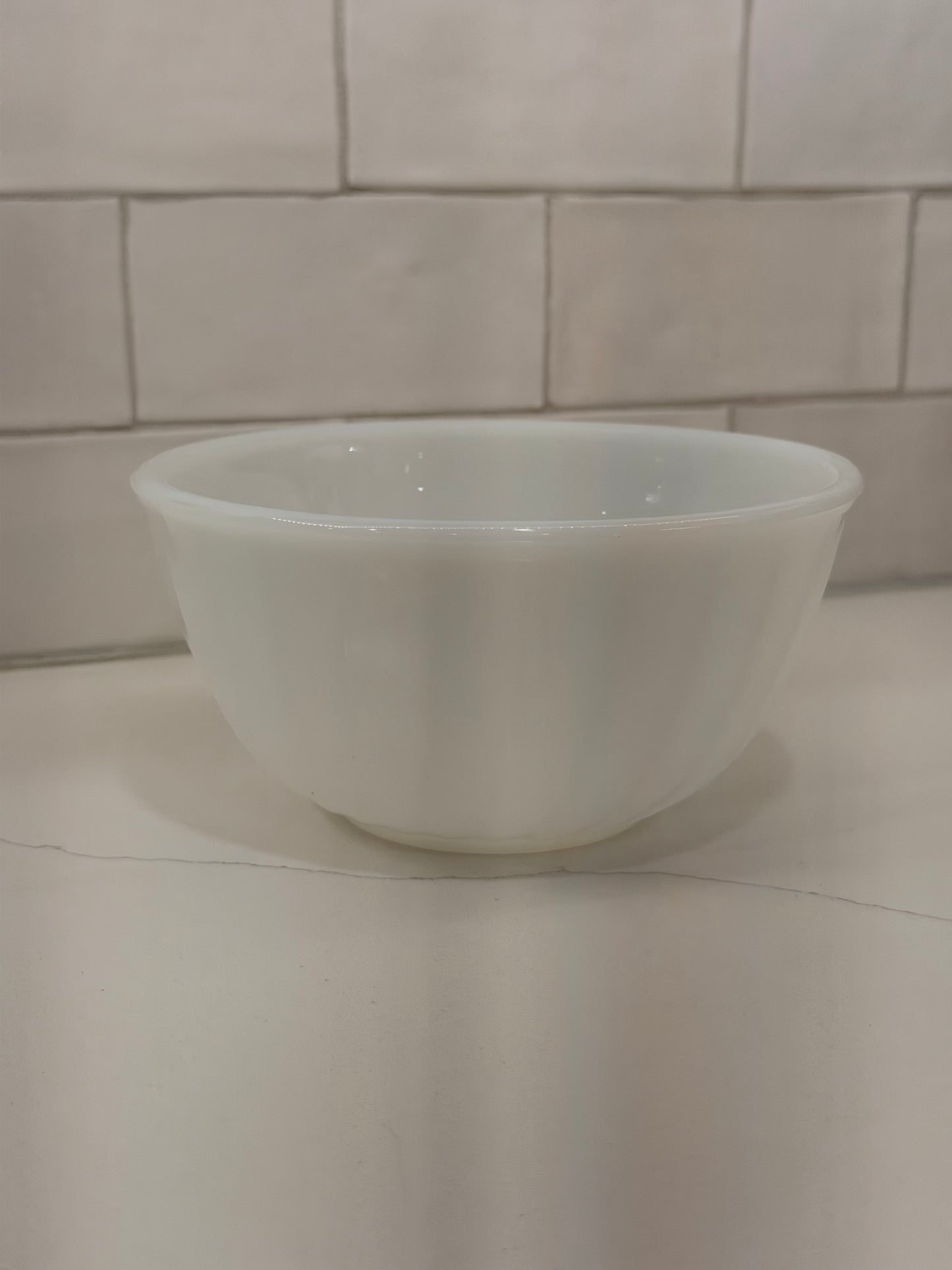 Vintage Anchor Hocking Fire King 6" Milk Glass Swirl Bowl