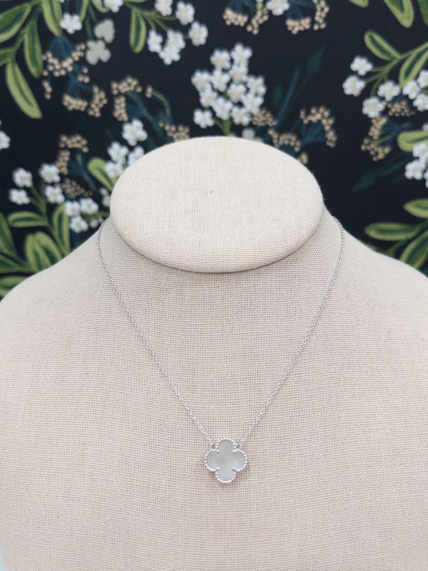 Silver MOP Clover Necklace