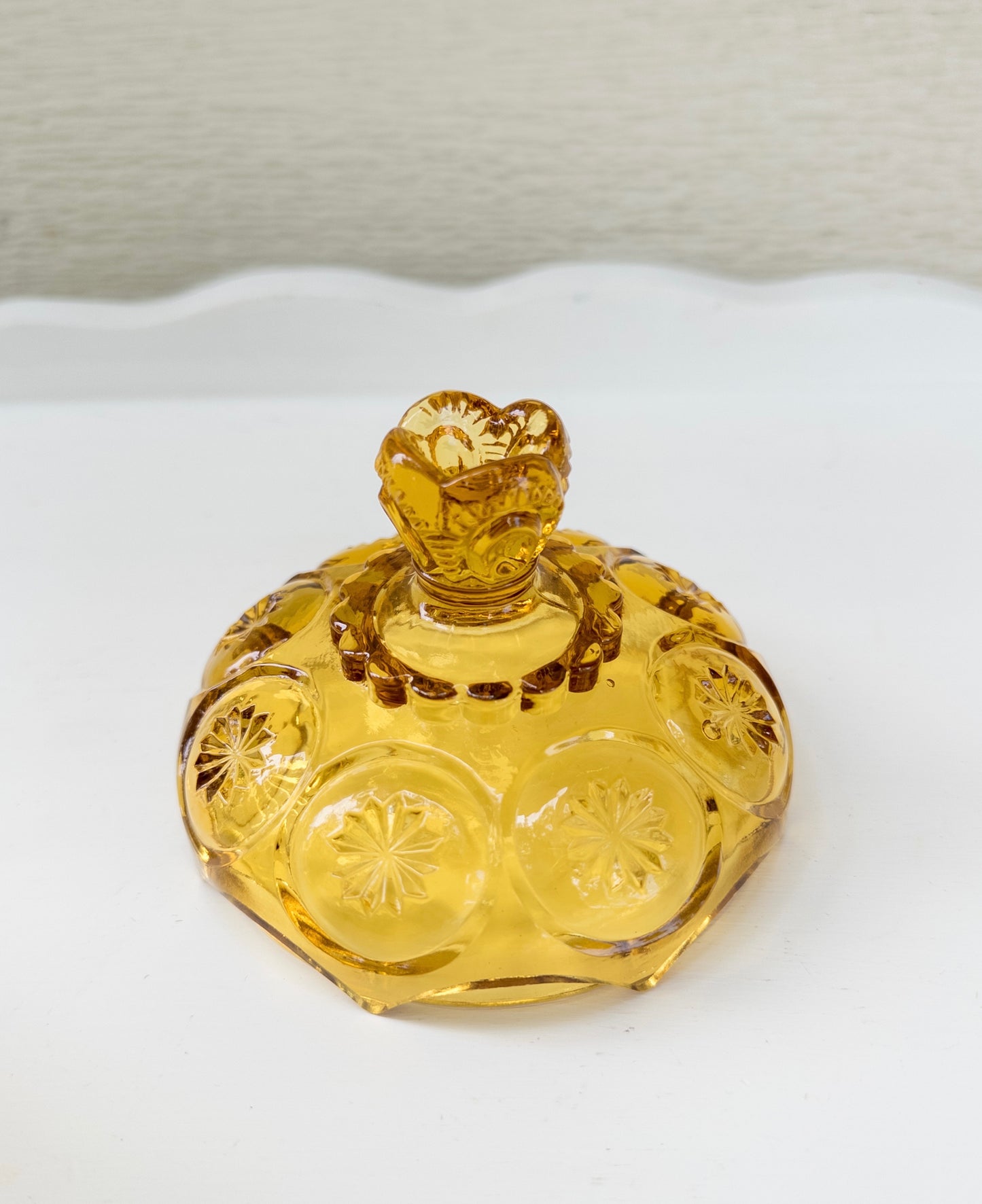 Vintage L.E. Smith Moon and Stars Amber Glass Compote w/ Lid