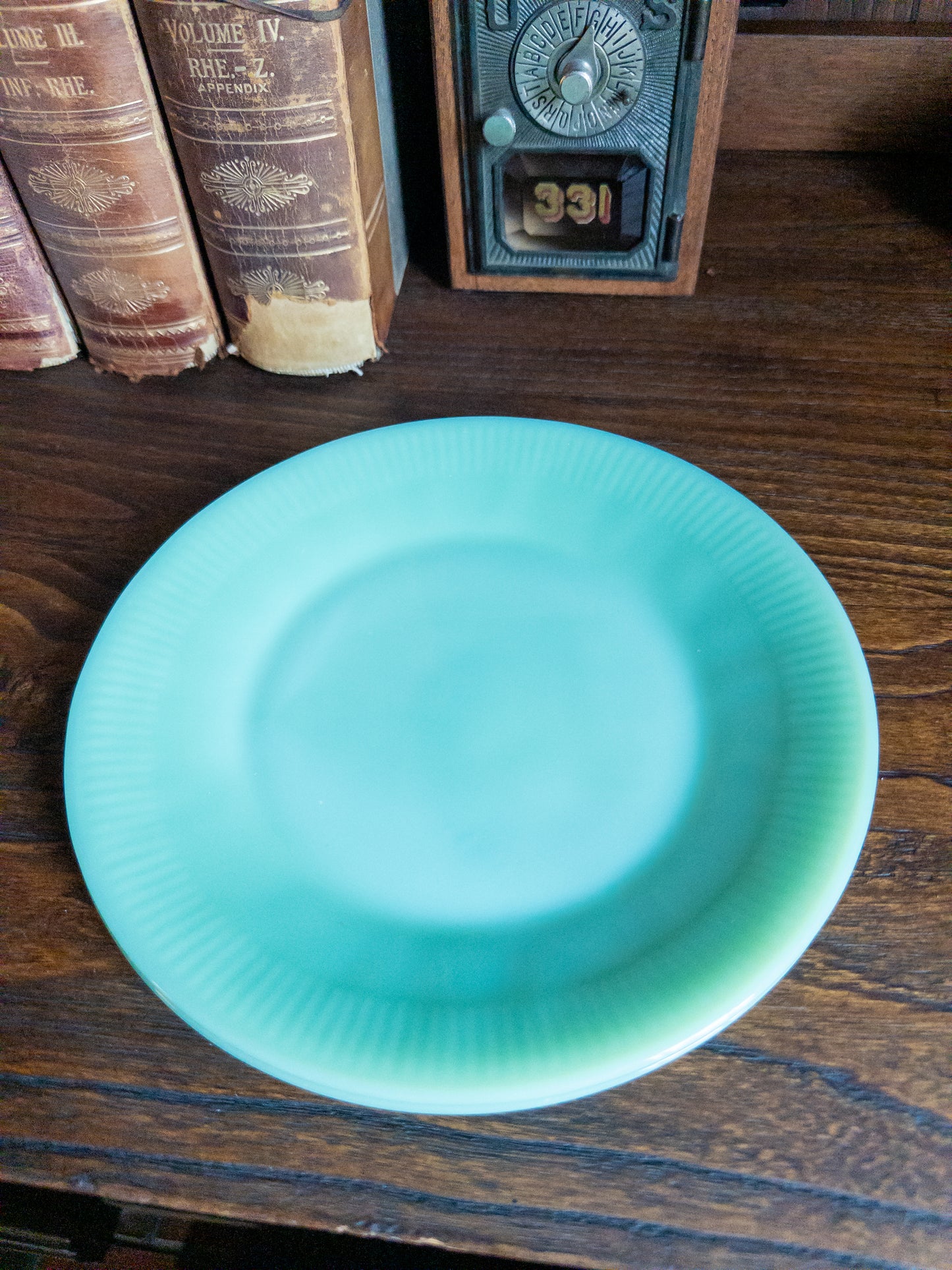 S/2 Vintage Fire-King Jane Ray Jadeite 9 1/8″ Dinner Plate