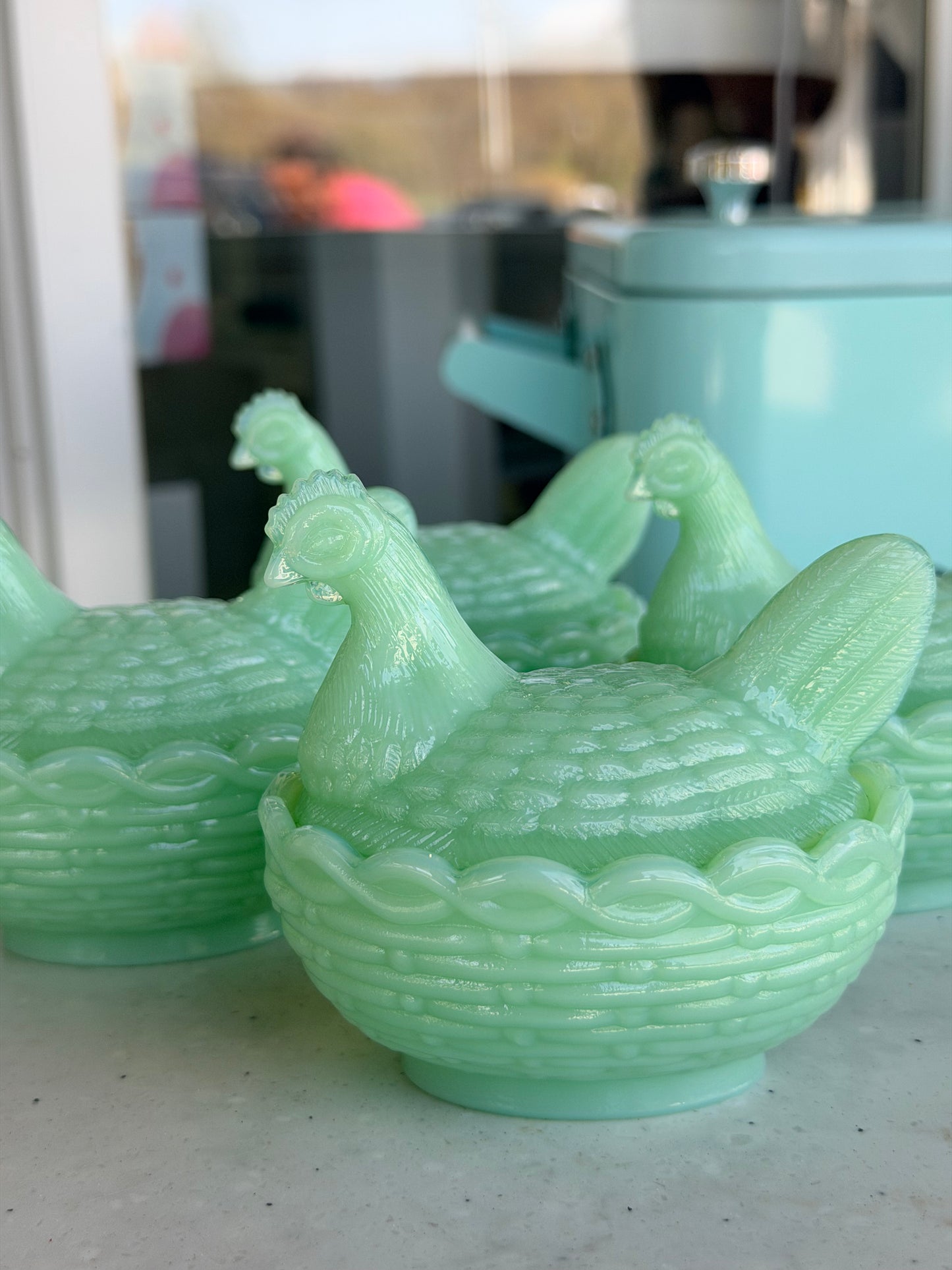 4" Hen on Nest (LIMITED EDITION)