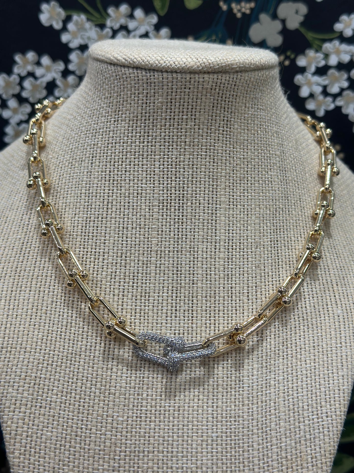 Gold HardWear Necklace with Pave Middle