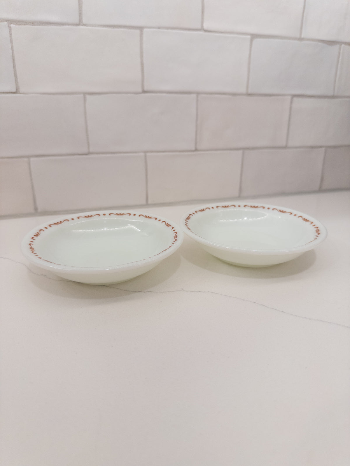Vintage Pyrex 706 20 Small Glass Dish w/ Decorative Rim