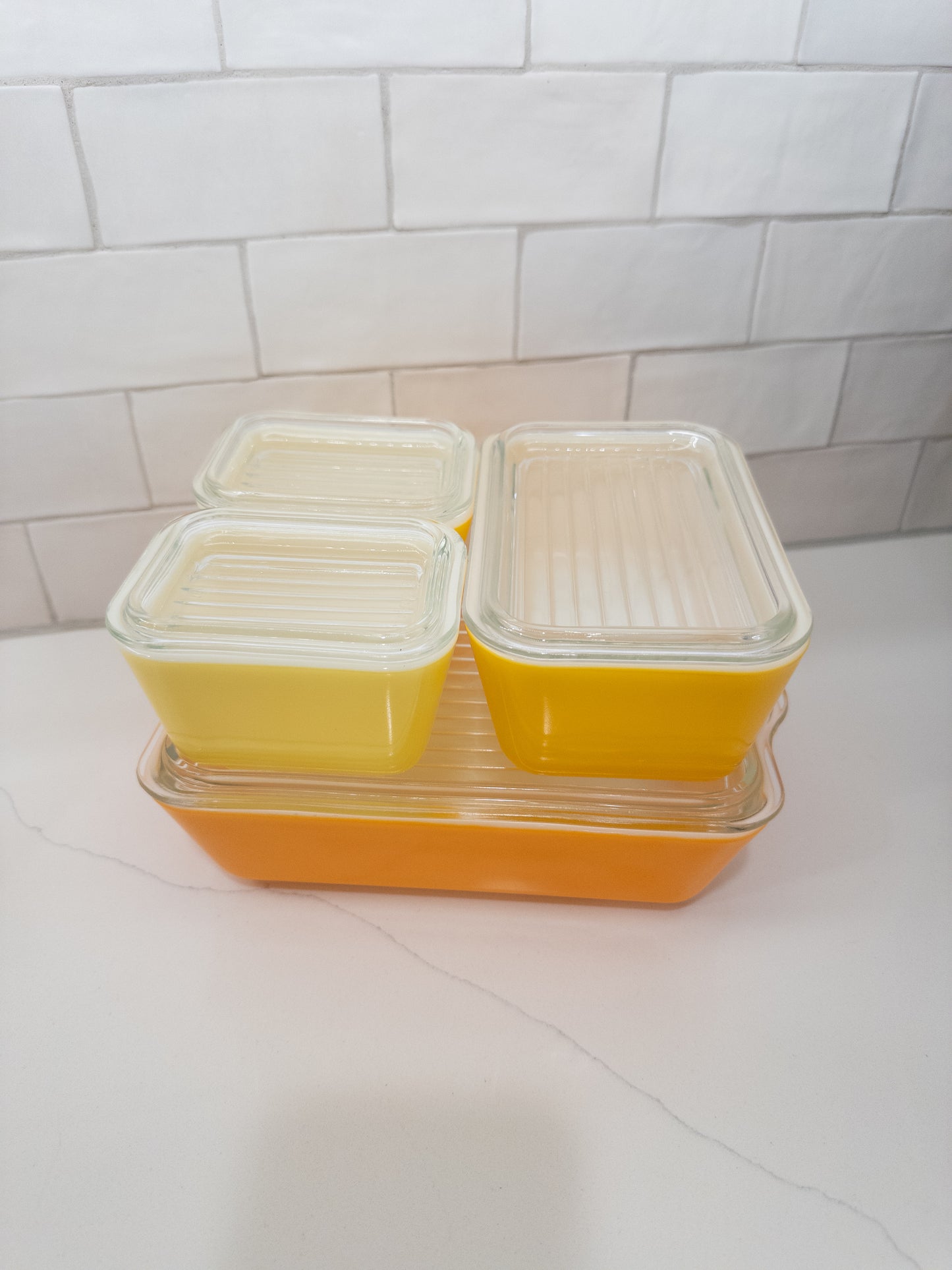 S/4, Vintage Pyrex Daisy Citrus Refrigerator Dishes Set W/ Lids