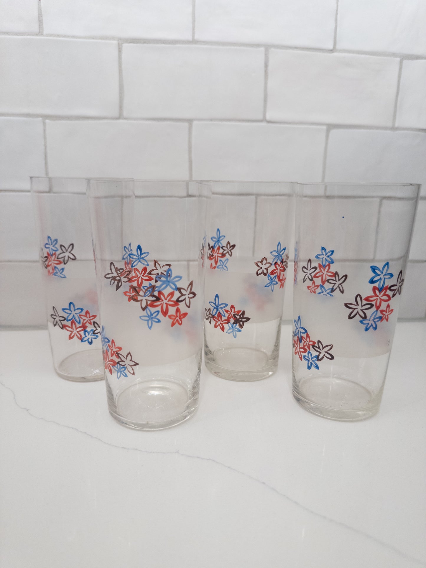 S/4, Vintage Glass Tumblers w/ Floral Prints