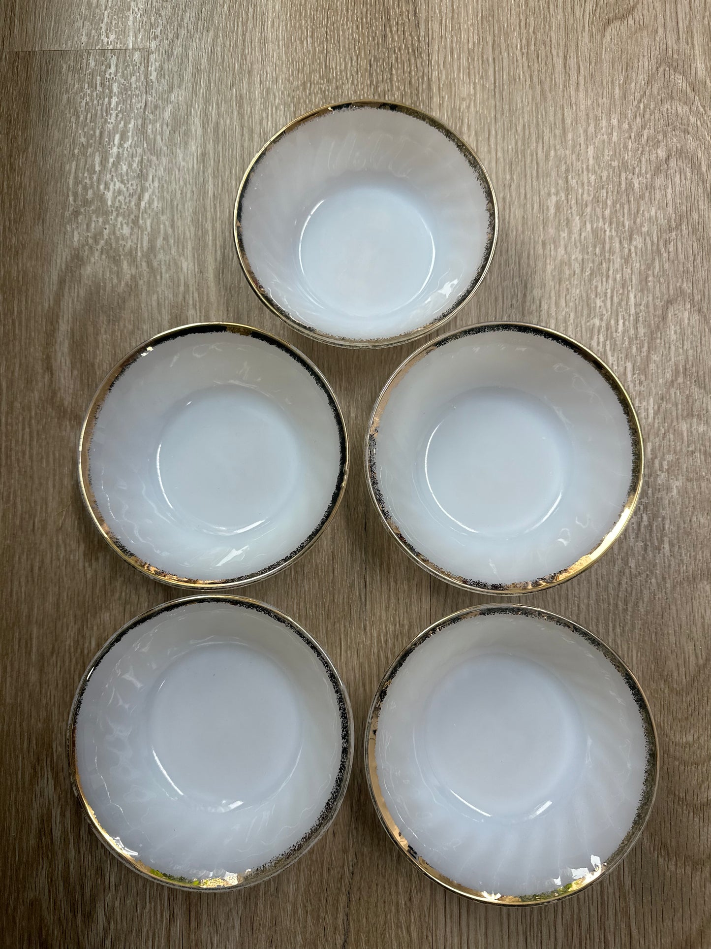 Set of 5 Vintage Anchor Hocking Oven Proof Milk Glass Shell Dinnerware/Dessert/Berry Bowls
