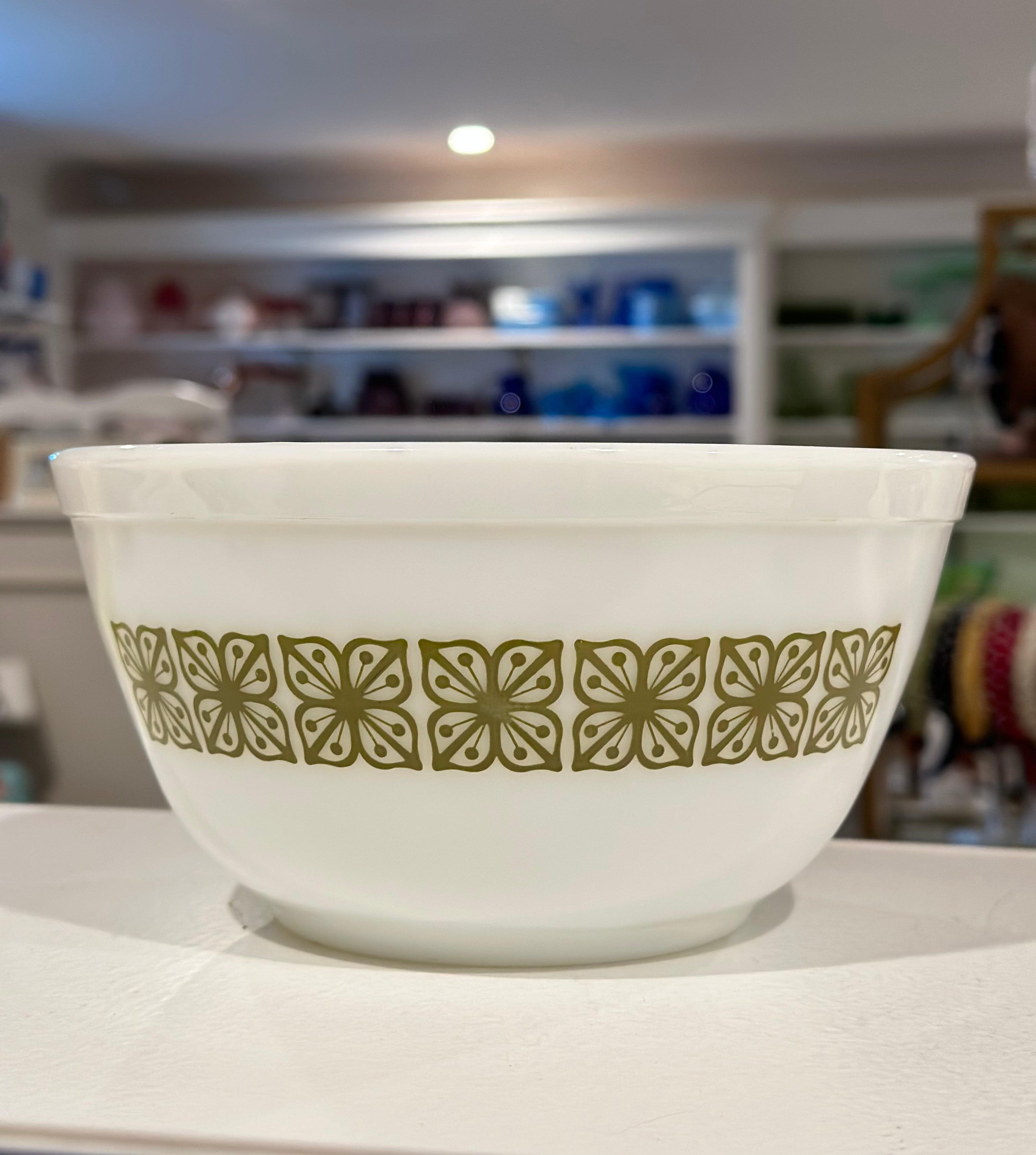 Vintage Pyrex 402 Verde Mixing Bowl The Cupboard Shop NJ