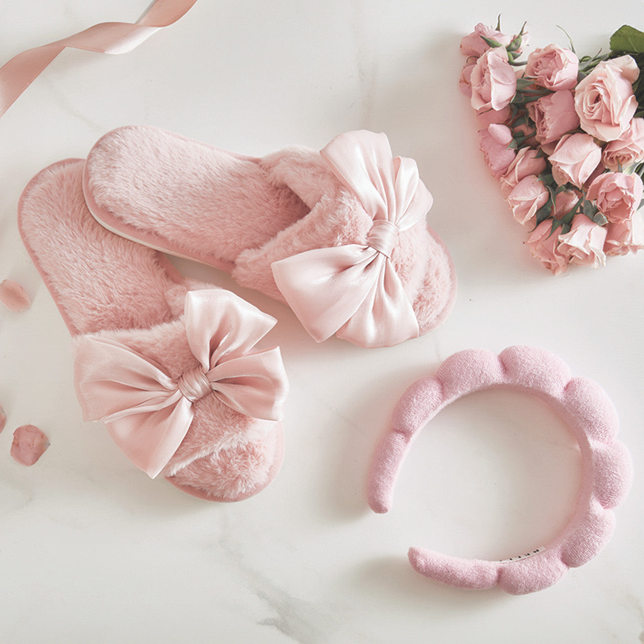 Light Blush Bow Plush Slippers