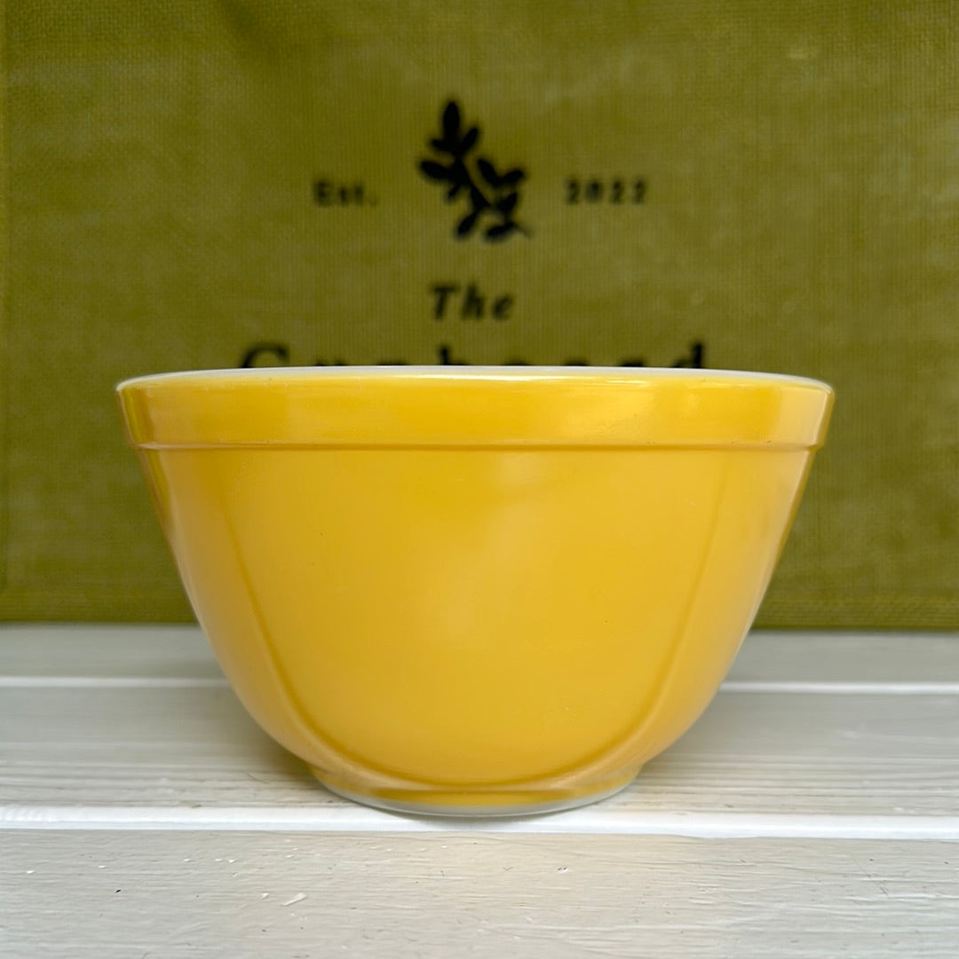 Vintage Pyrex 401 Mixing Bowl Burnt Yellow