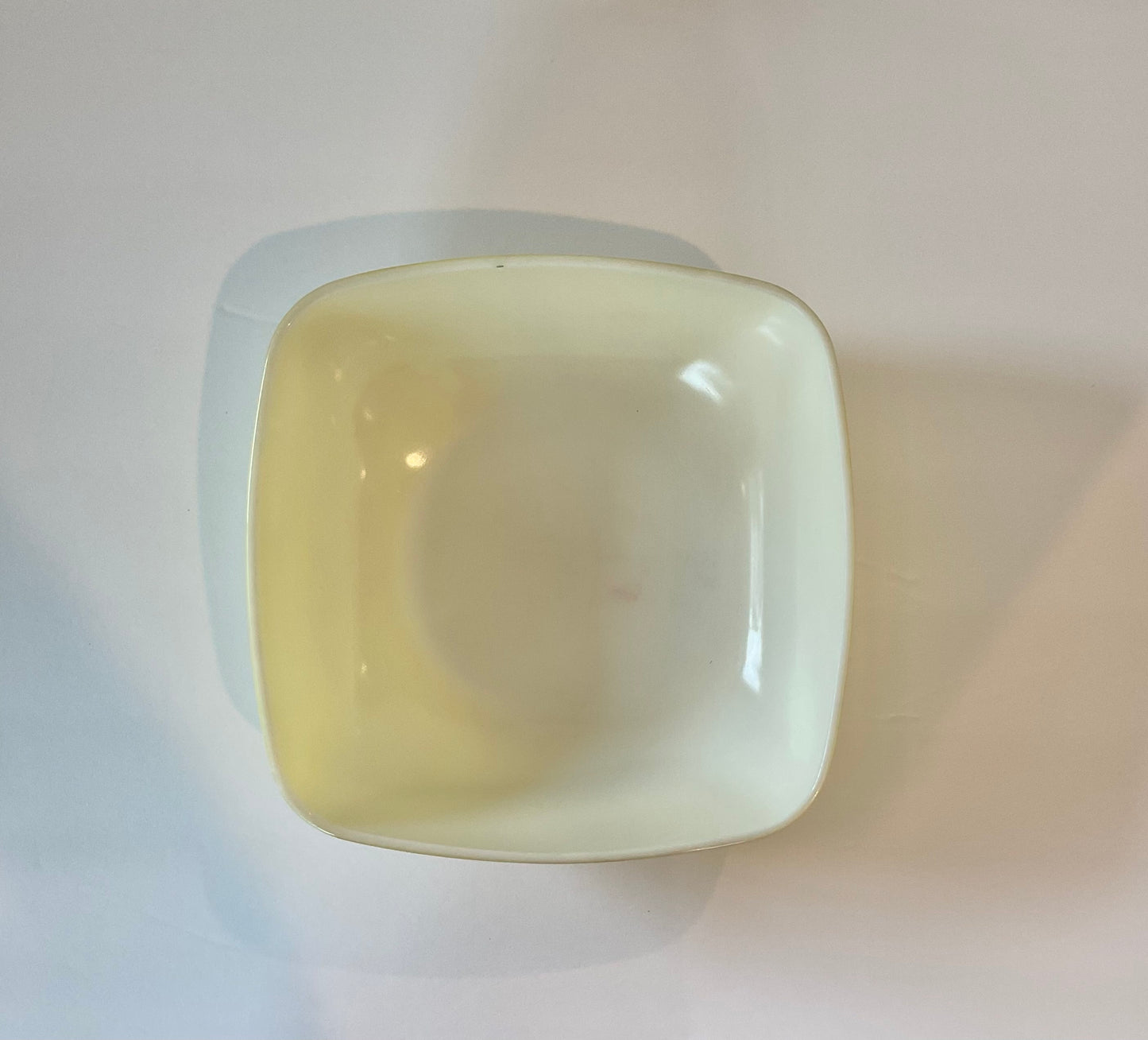 Vintage Pyrex 525 Square Hostess Chip Bowl, Yellow