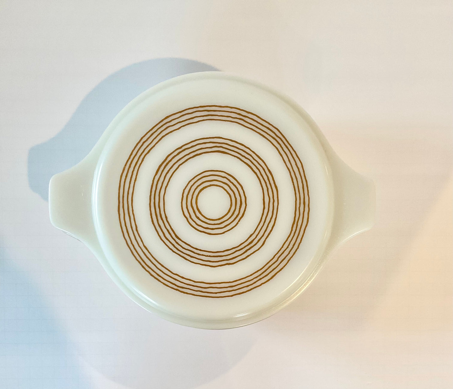 Vintage Pyrex 475 Covered Casserole Dish, Raffia 2.5 Qt. With Raffia Opal Lid, 1973