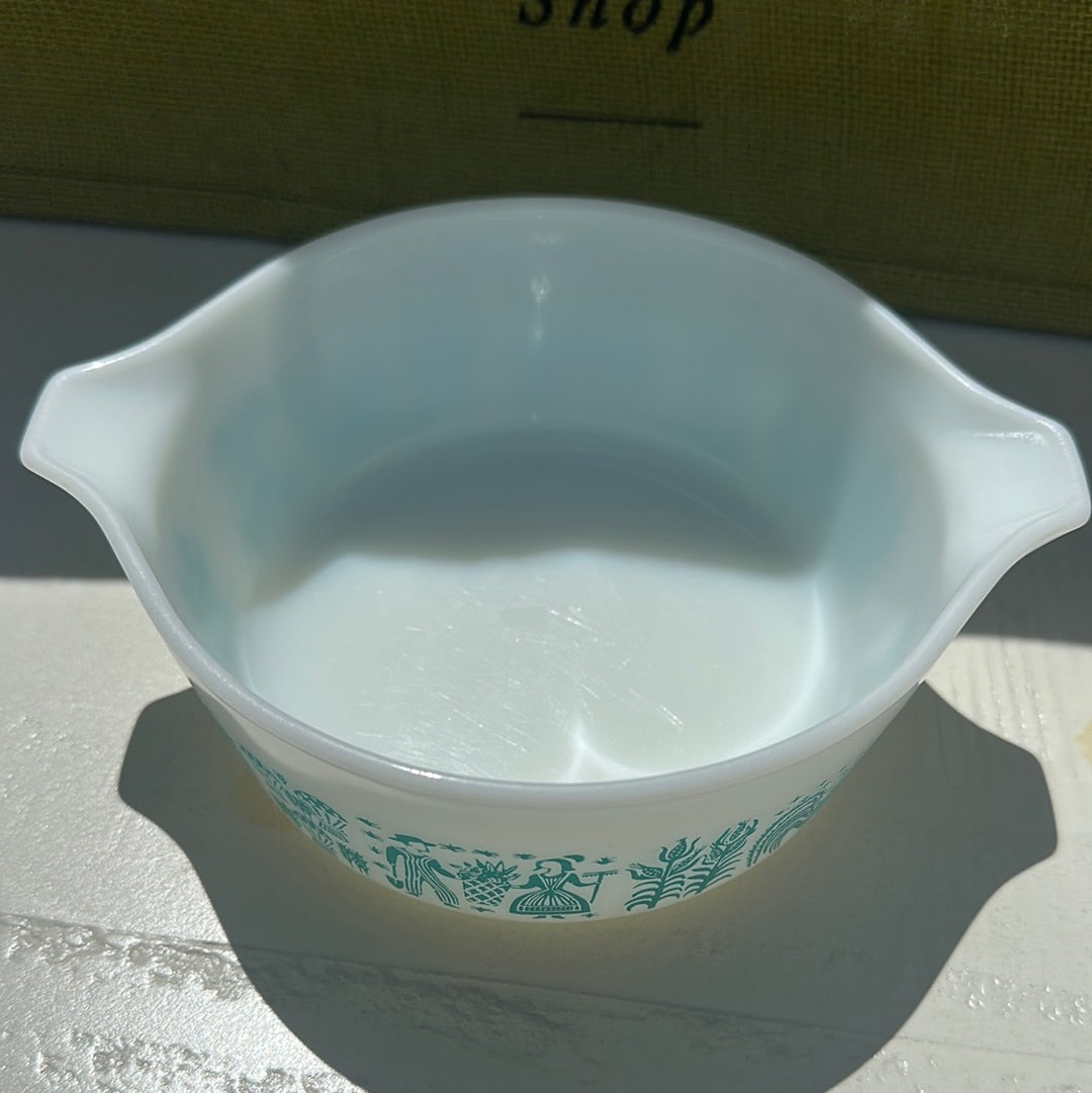 Vintage Pyrex Butterprint 1 1/2 Pint Casserole, No Lid