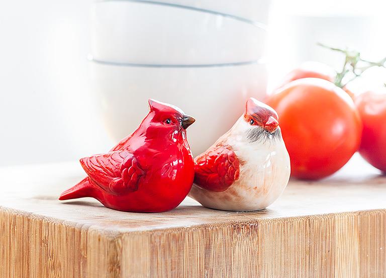 Cardinal Salt & Pepper Shaker
