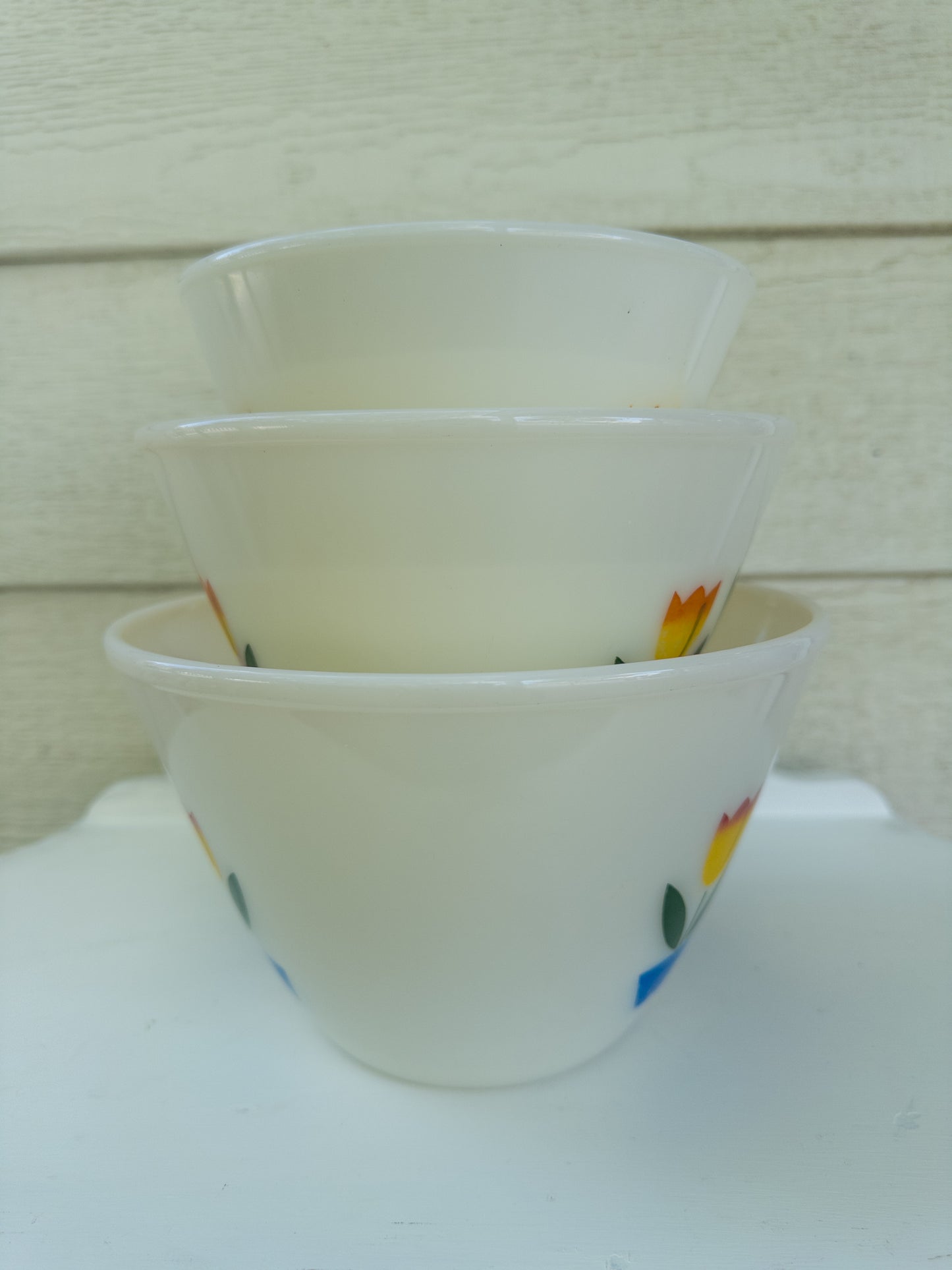 Vintage Fire King Tulip Mixing Bowls, Set of 3