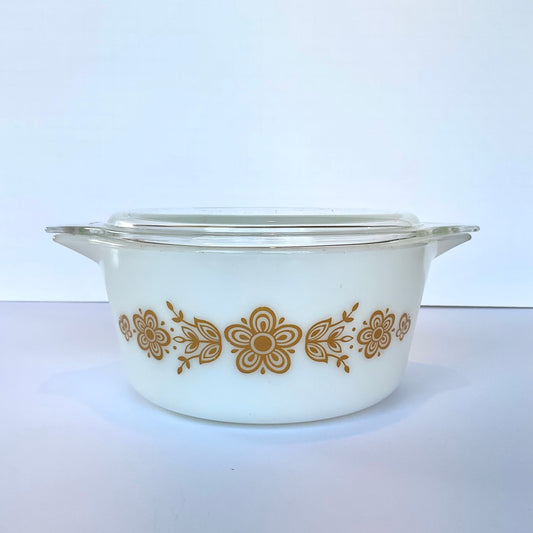 Vintage Pyrex Butterfly Gold 1.5 QT Casserole Dish 474 (no lid)