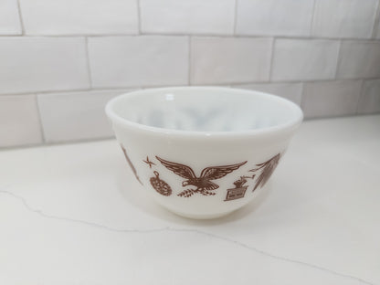 Vintage Pyrex 401 'Early American' Mixing Bowl