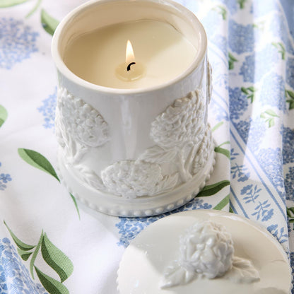 Hydrangea Relief Filled Candle with Fresh Blooms Scent in Gift Box