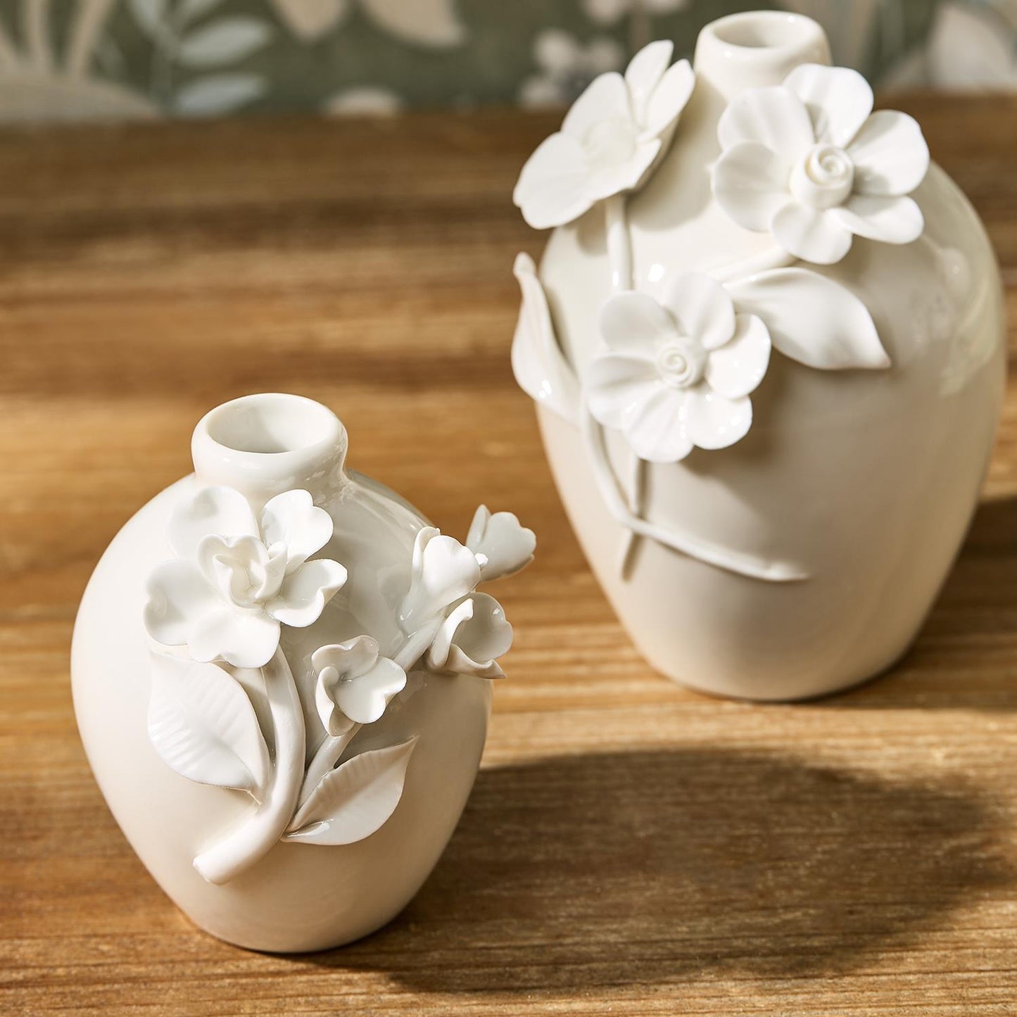 Mini Vase with 3-D Sculpted Flowers