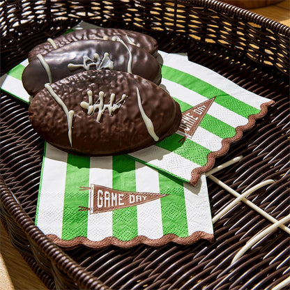 Game Day Pc 3-Ply Scalloped Edge Guest Paper Napkin