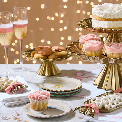 Scalloped Edge Gold Cake Stands (*Three Sizes*)