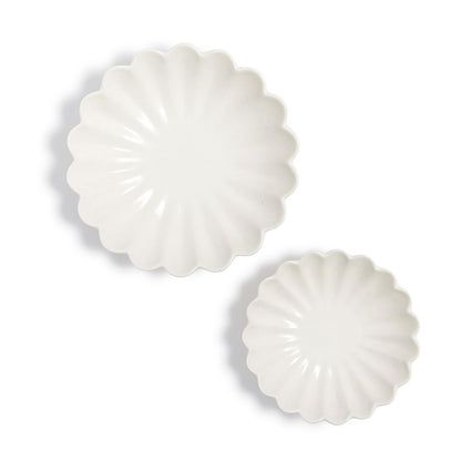 Ruffled Edge Matte White Tidbit Dishes