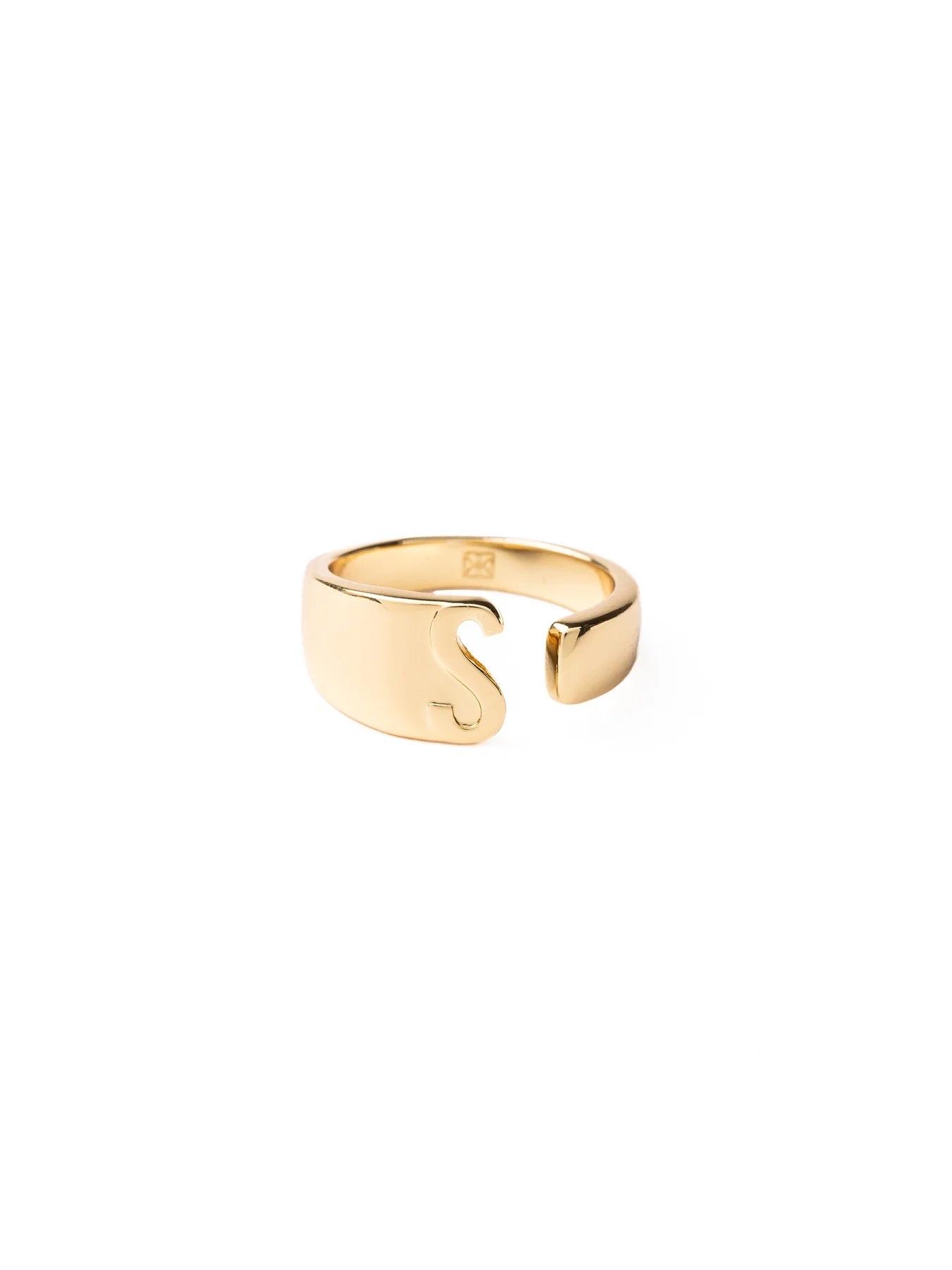 Luxe Sydney Initial Ring