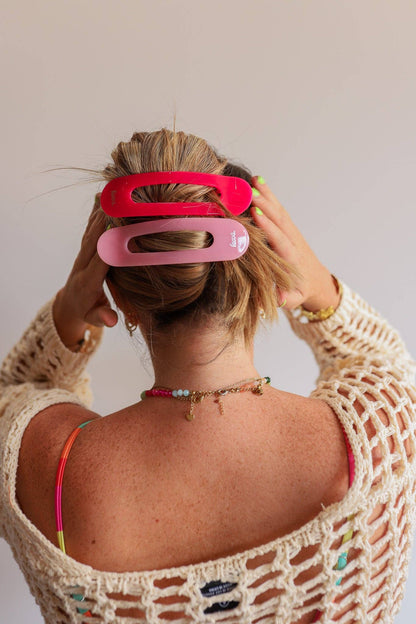 Oversized Jelly Lay Down Claw Clip
