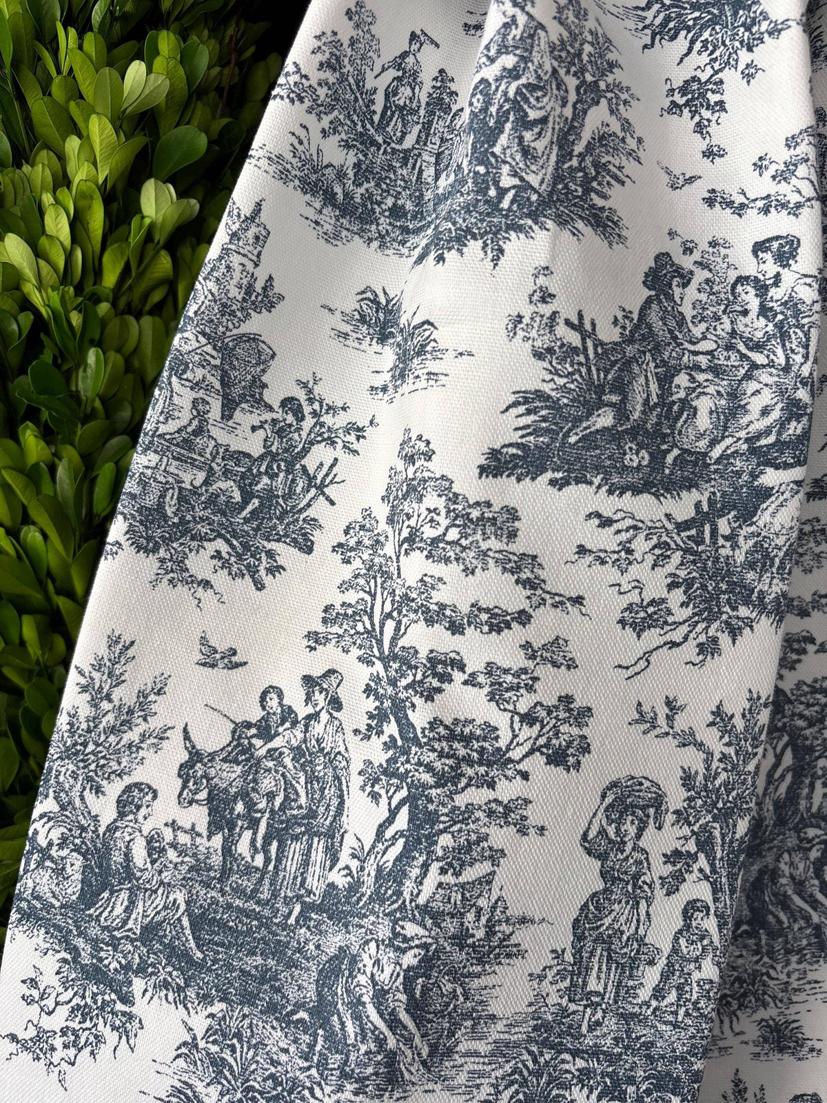 Morning in Provence Toile Bow