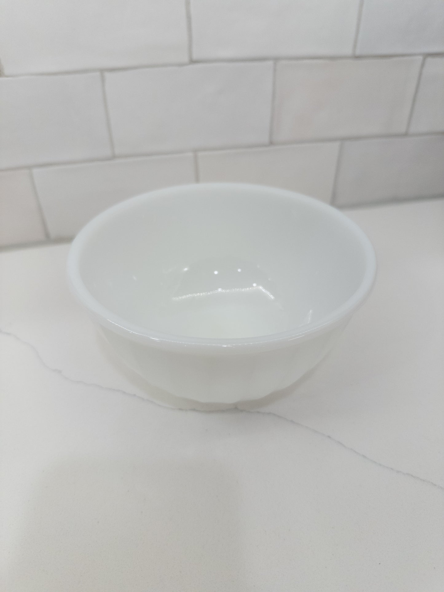 Vintage Anchor Hocking Fire King 6" Milk Glass Swirl Bowl
