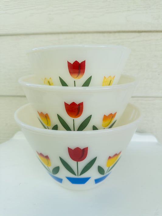 Vintage Fire King Tulip Mixing Bowls, Set of 3