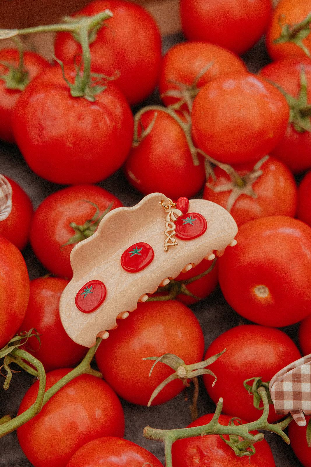 Tomato Charmed Claw Hair Clip