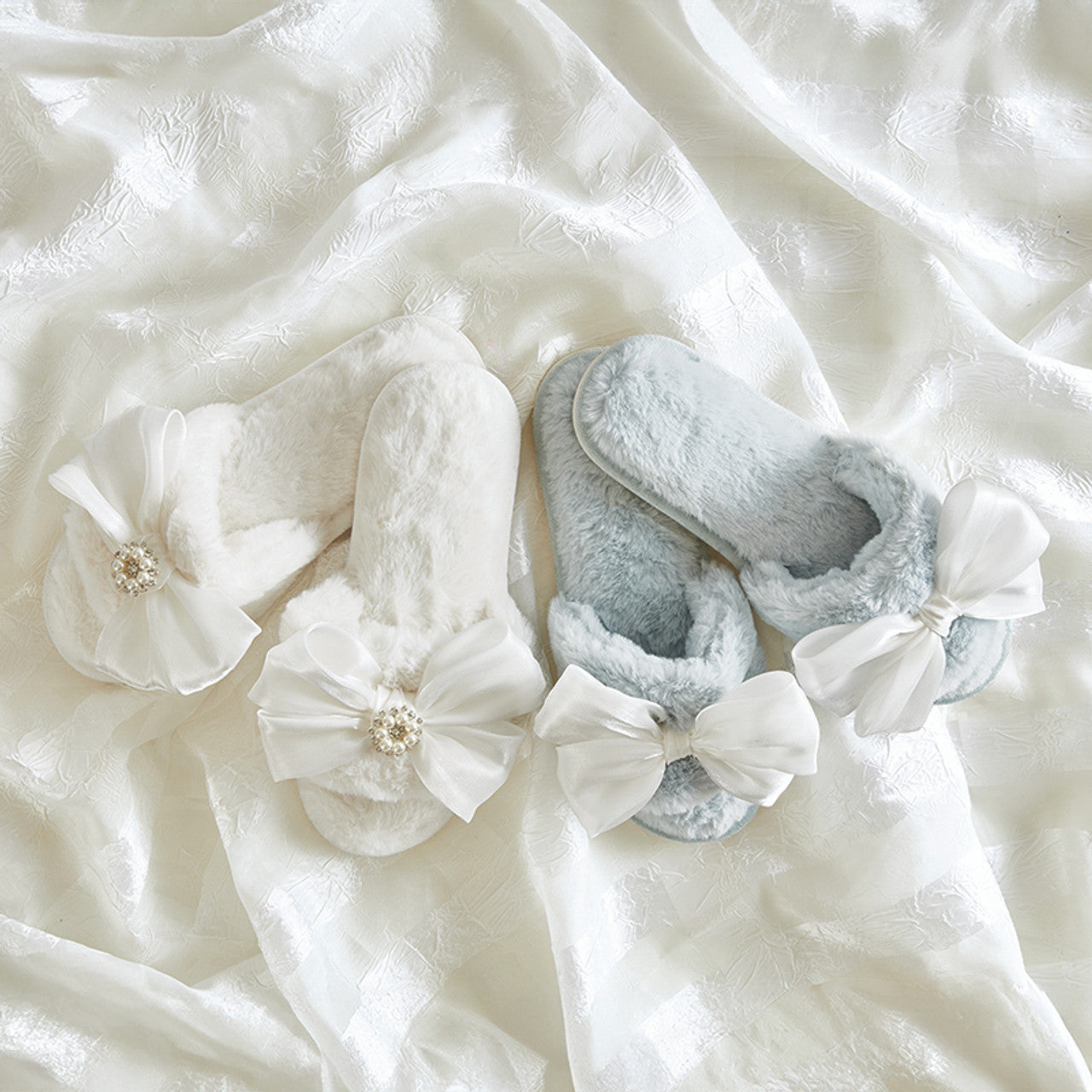 Light Blue White Bow Plush Slippers