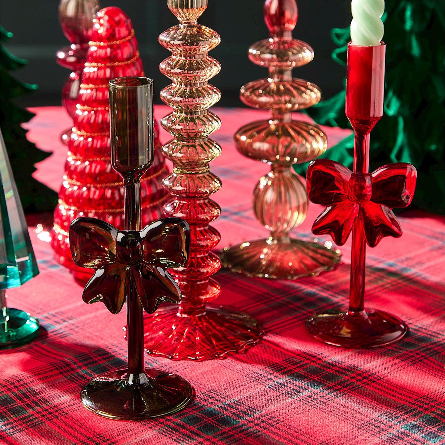 Holiday Bows Hand-Crafted Taper Candleholders Set of 2 - Thumbnail 5