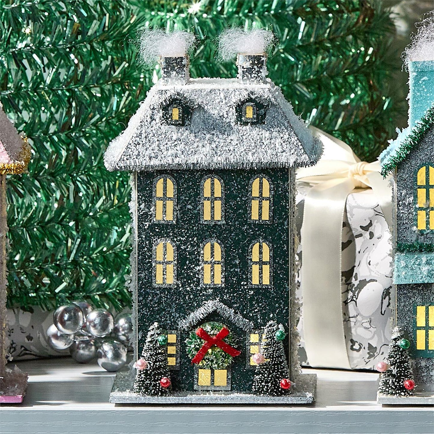 Light Up Holiday Snowy House (*3 Designs*)