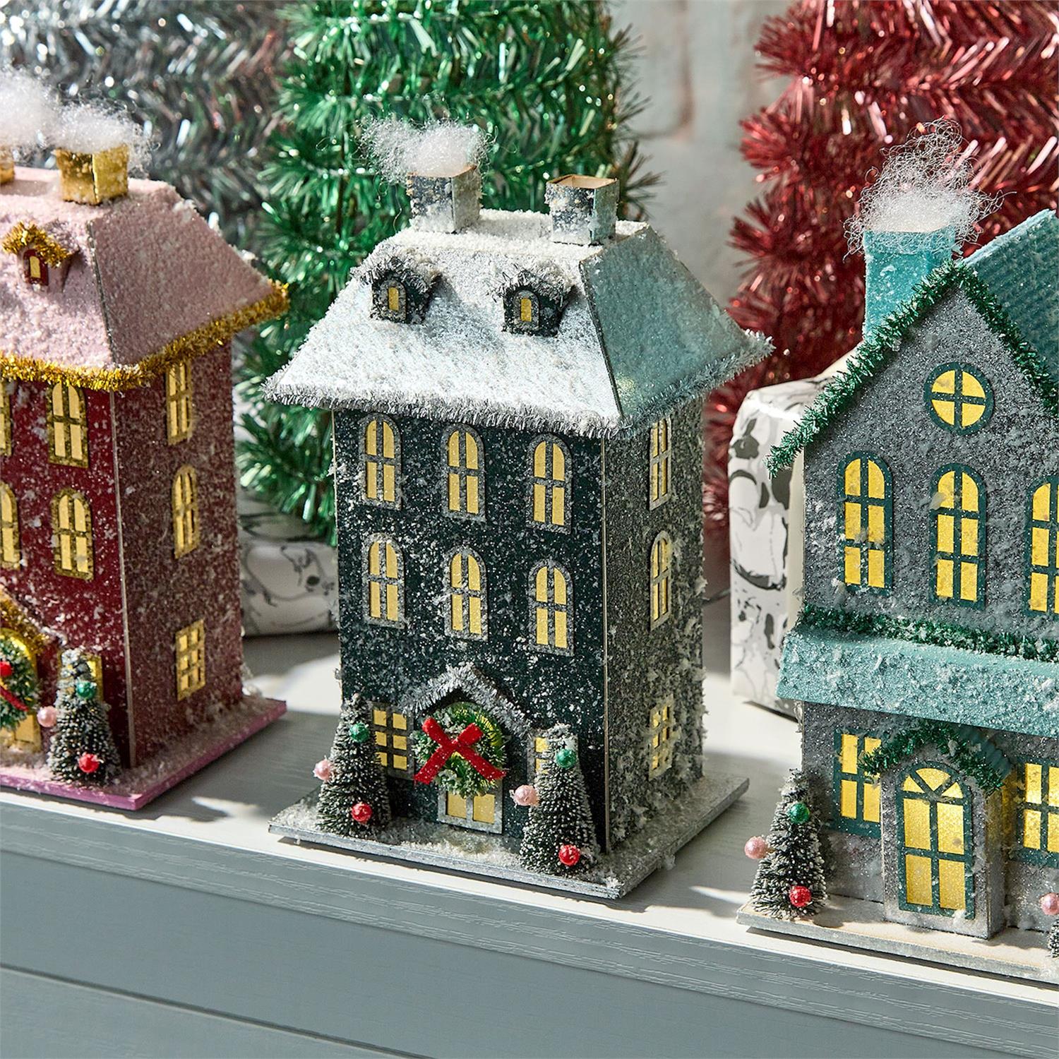 Light Up Holiday Snowy House - Thumbnail 3