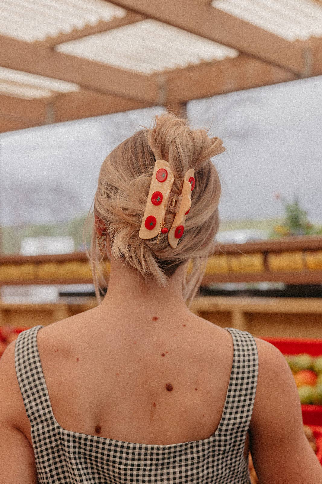 Tomato Charmed Claw Hair Clip