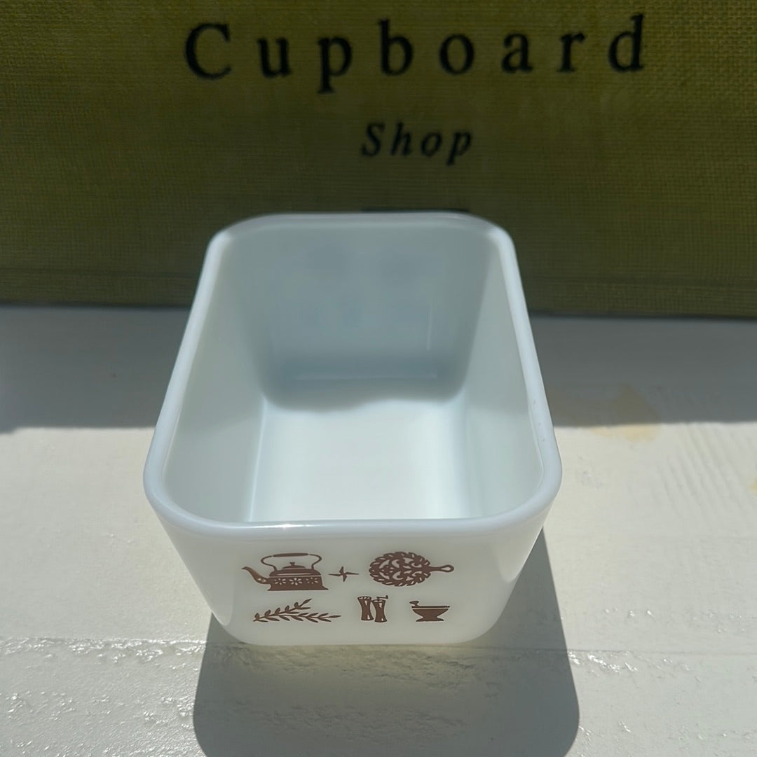 Vintage Pyrex 502 Early American Refrigerator Dish, No Lid