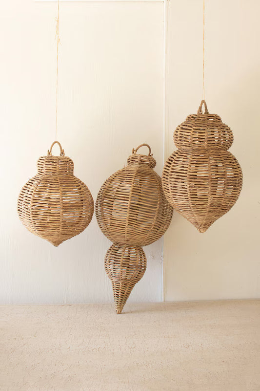 S/3 Large Woven Seagrass and Iron Ornament