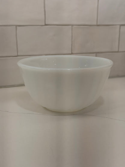 Vintage Anchor Hocking Fire King 6" Milk Glass Swirl Bowl