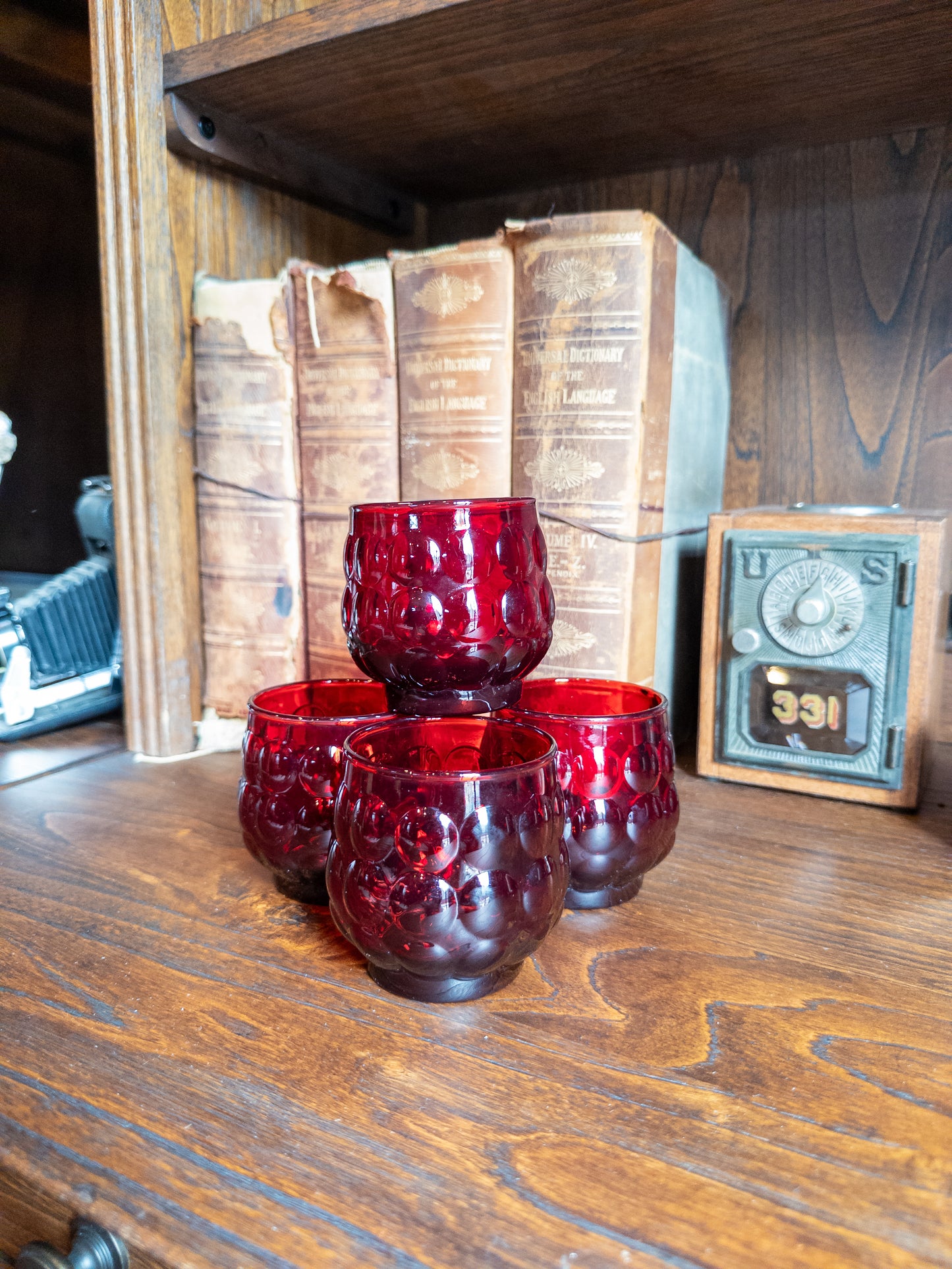 S/4 Vintage Anchor Hocking Ruby Red Bubble Pattern Glass Short Tumblers