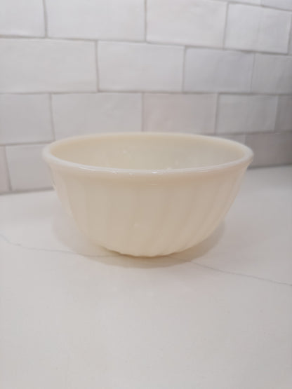 Vintage Fire King 7" Ivory Swirl Pattern Milk Glass Mixing Bowl