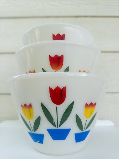 Vintage Fire King Tulip Mixing Bowls, Set of 3