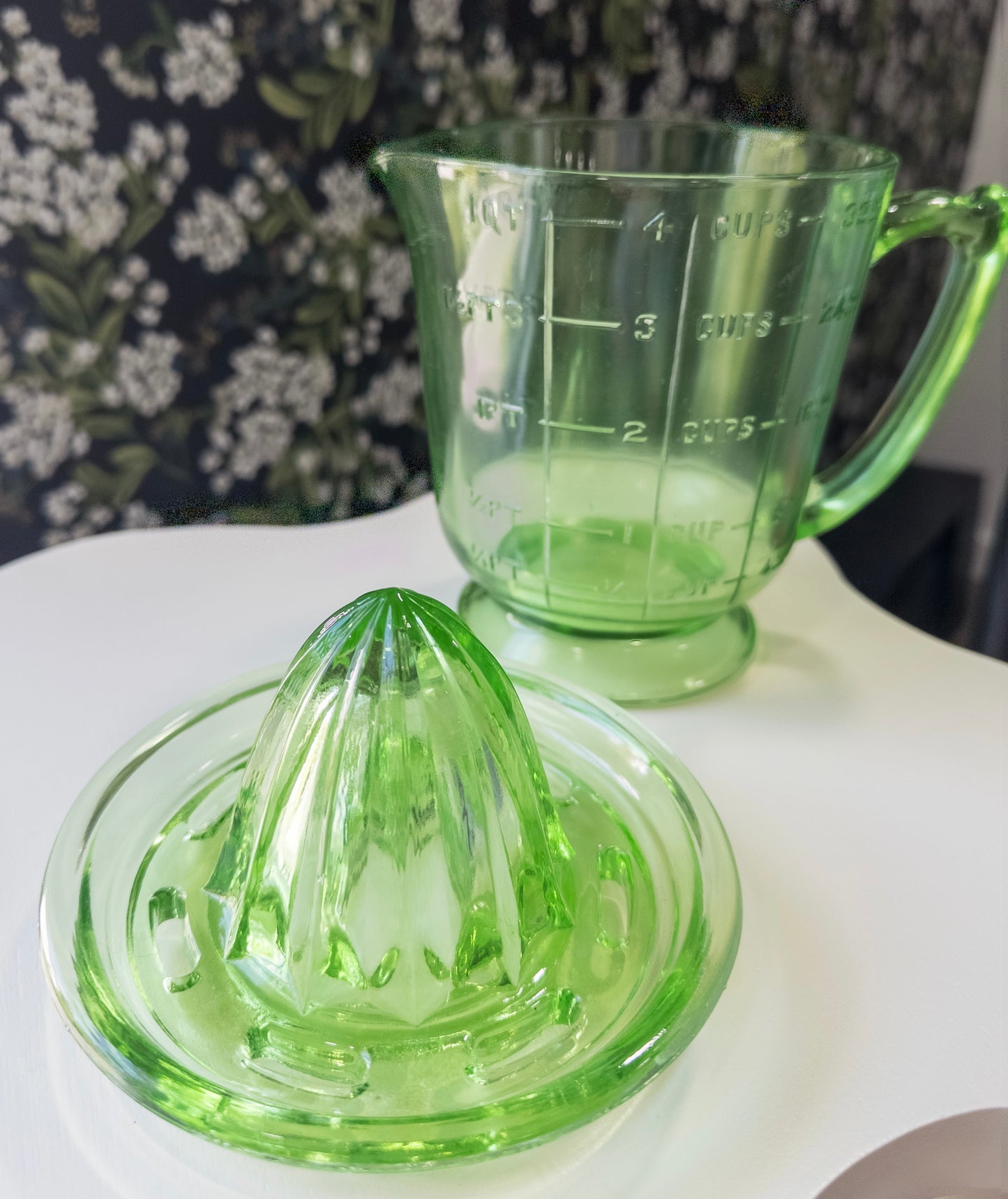 Vintage Uranium Measuring Cup w/ Reamer