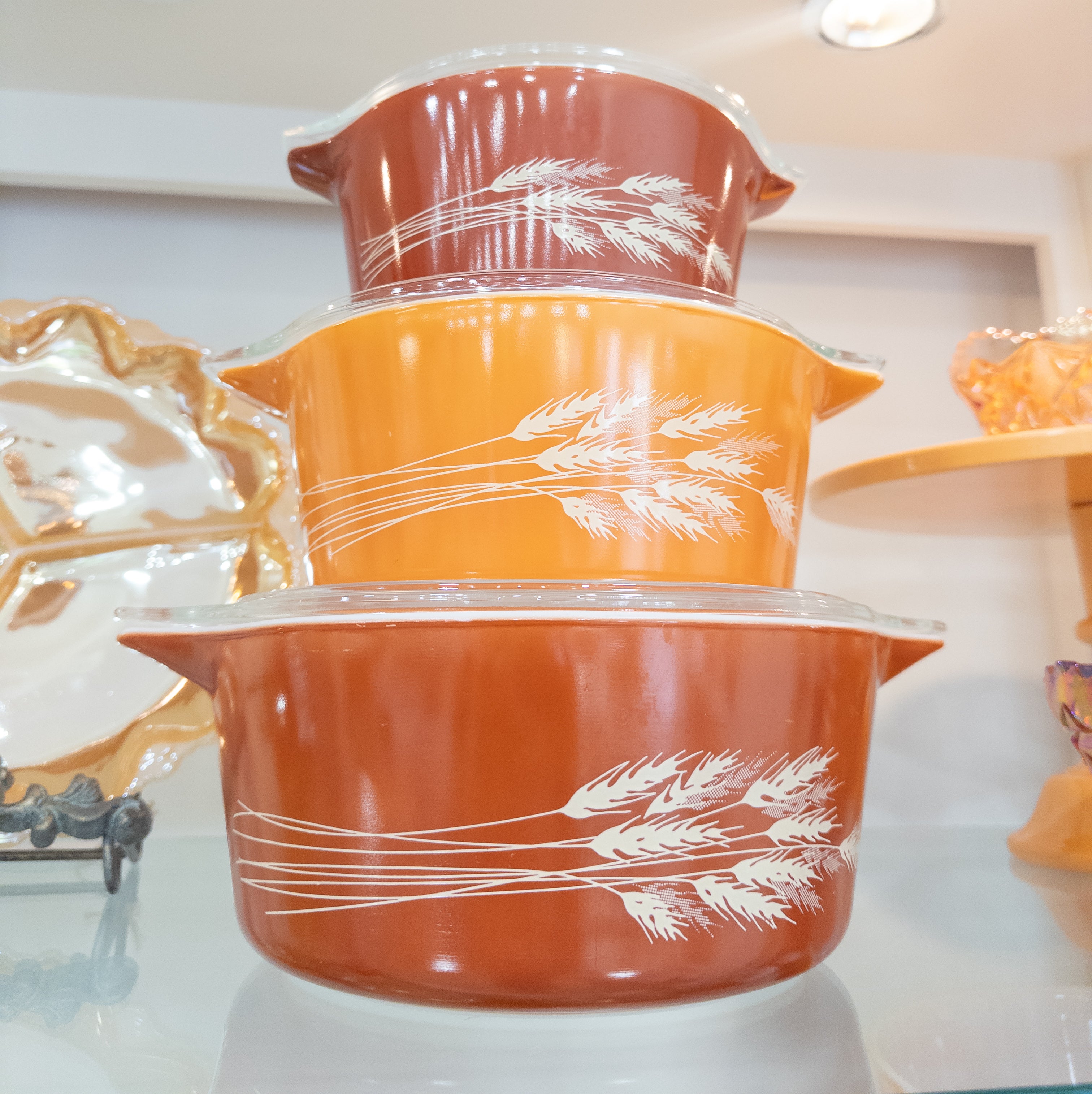 Vintage Pyrex Autumn Harvest Wheat Cinderella Casserole with Lids - Thumbnail 2