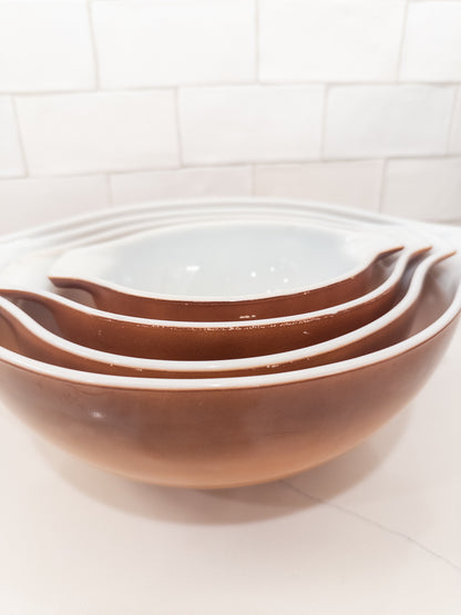 S/4, Vintage Pyrex Old Orchard Cinderella Mixing Bowl Set