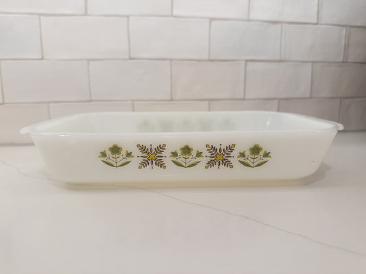 Vintage Anchor Hocking Fire King Meadow Green Milk Glass Casserole Dish