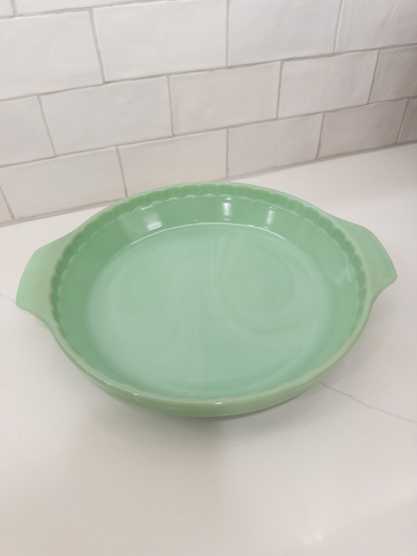 Vintage Anchor Hocking Fire-King Jadeite 2000 Pie Plate w/ Fluted Rim