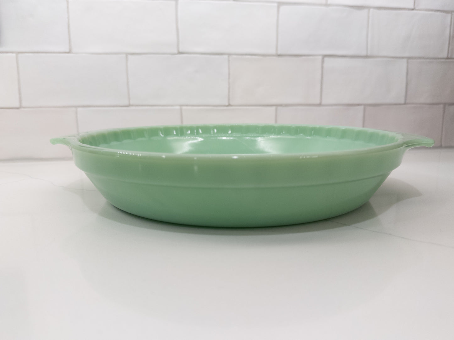 Vintage Anchor Hocking Fire-King Jadeite 2000 Pie Plate w/ Fluted Rim