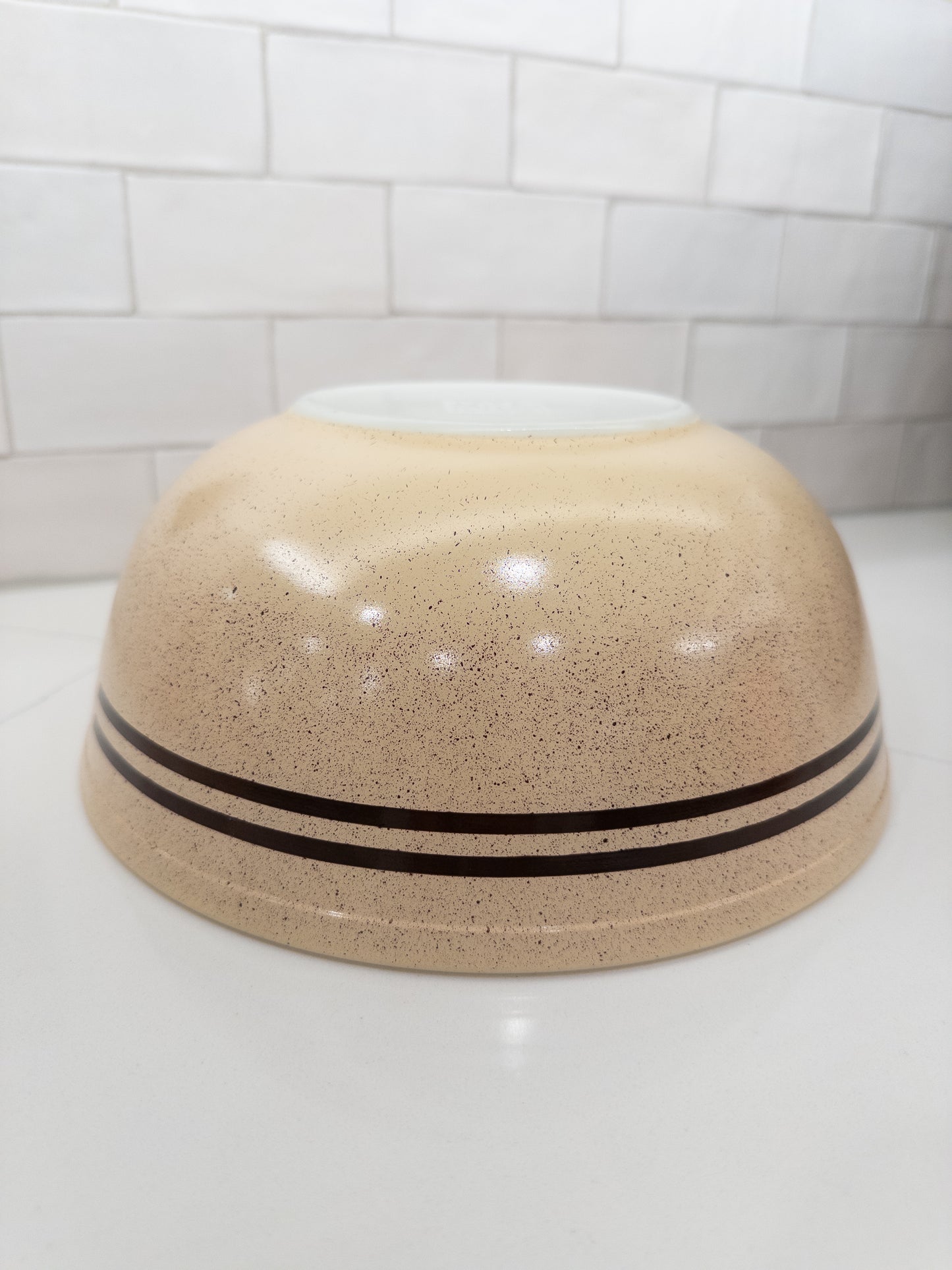 Vintage Pyrex 404 Speckled Tan Mixing Bowl w/ Brown Stripes
