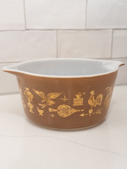 Vintage Pyrex 473 Early American Cinderella Casserole Dish